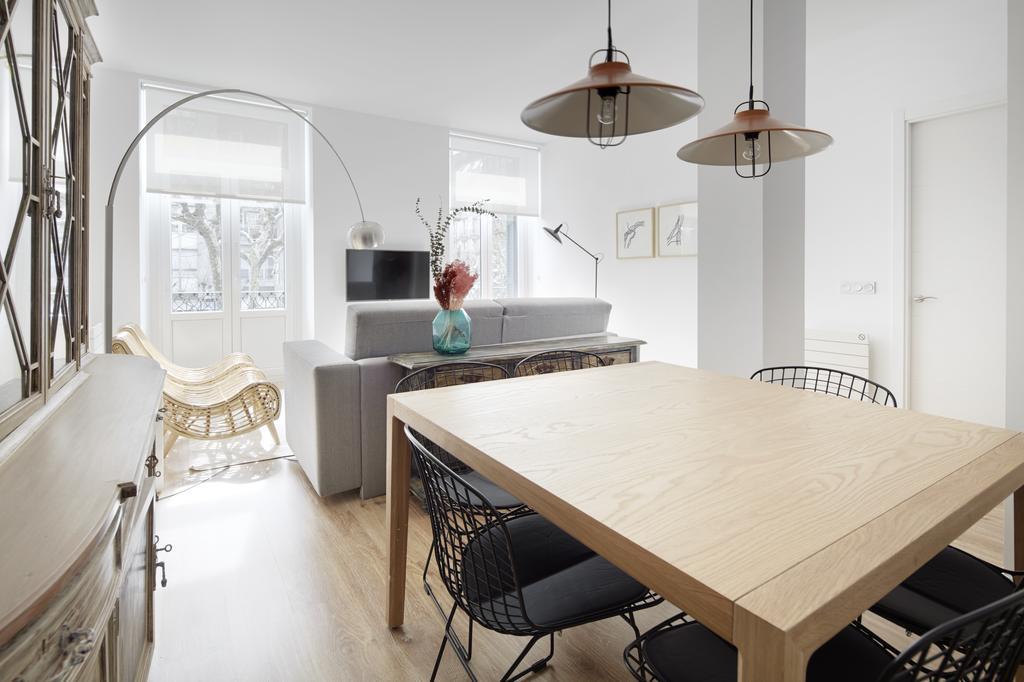 Simone By Feelfree Rentals سان سيباستيان الغرفة الصورة